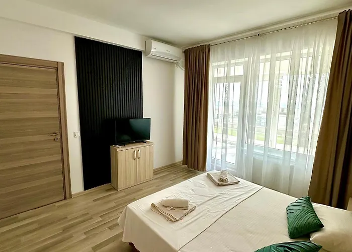 Summerland Seaview Penthouse Appartamento Mamaia